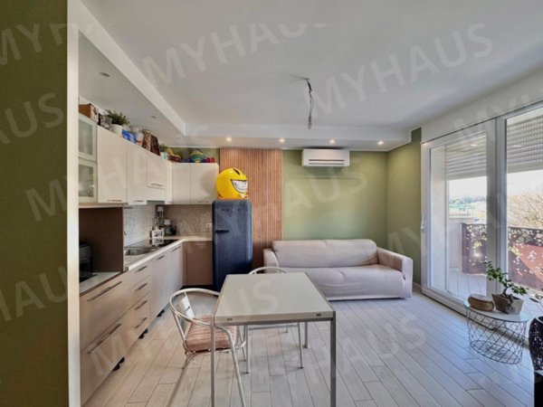 appartamento in vendita a Rimini in zona Rivazzurra