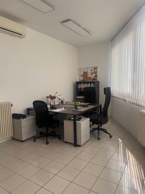 ufficio in vendita a Rimini