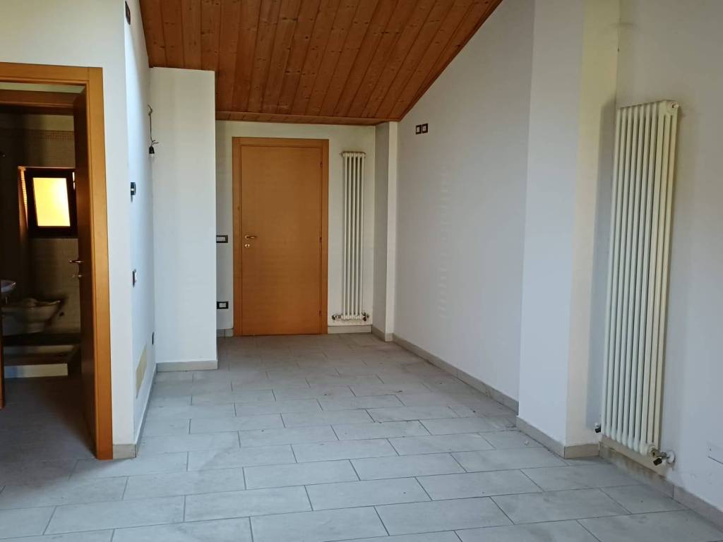 casa indipendente in vendita a Rimini