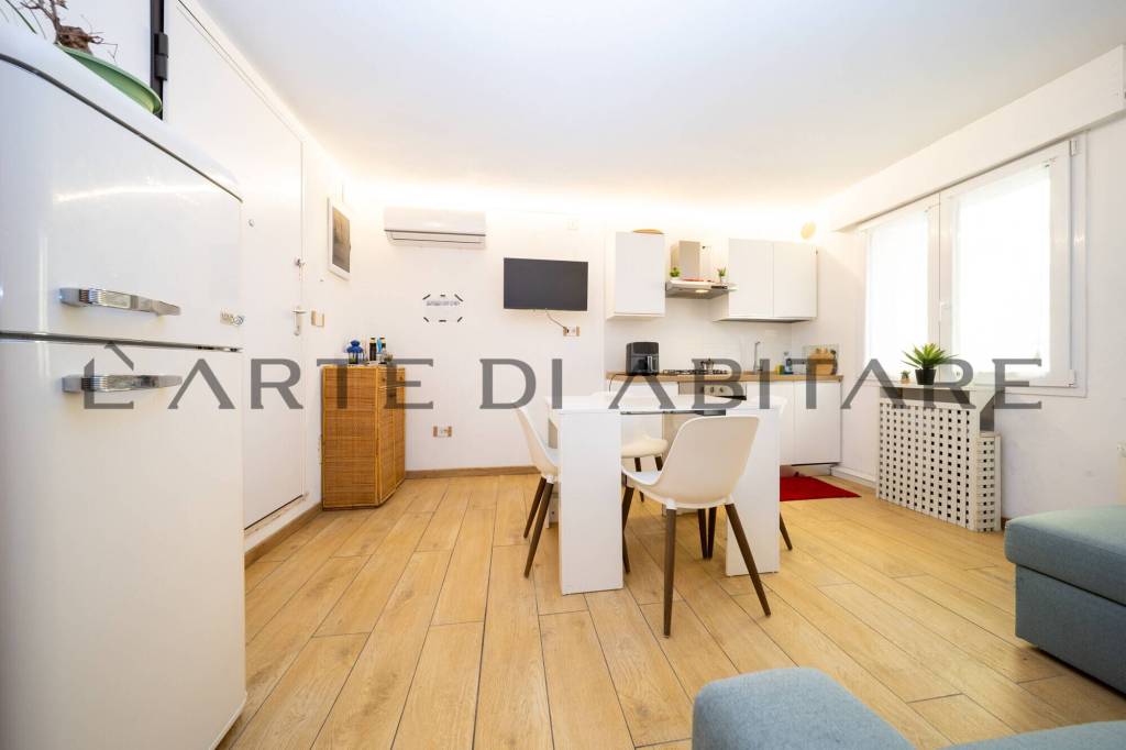 appartamento in vendita a Rimini in zona Marebello