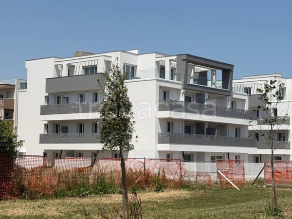 appartamento in vendita a Rimini in zona Marecchiese