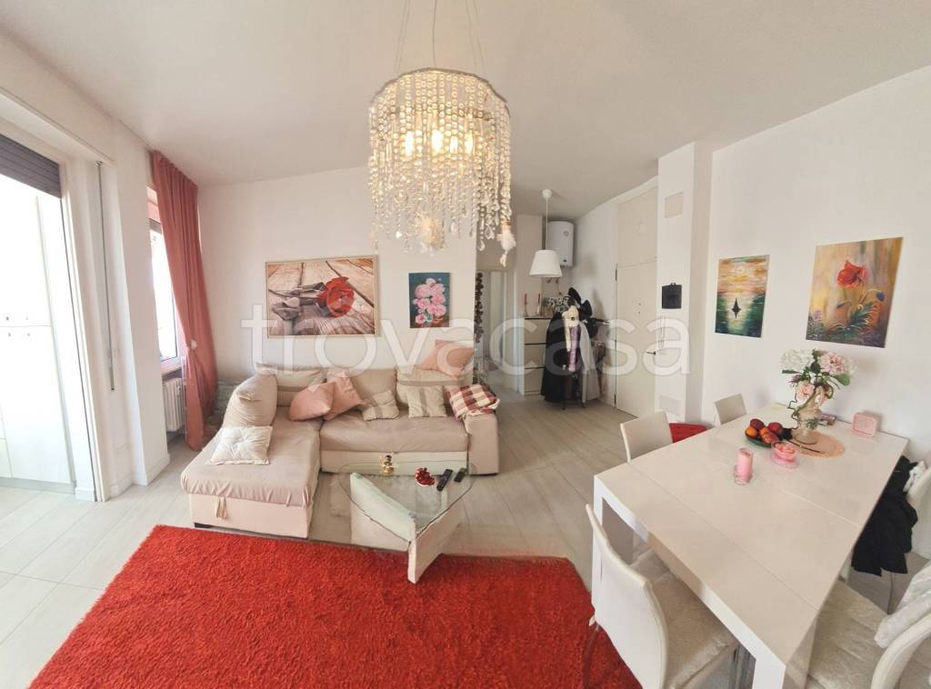 appartamento in vendita a Rimini in zona Lagomaggio