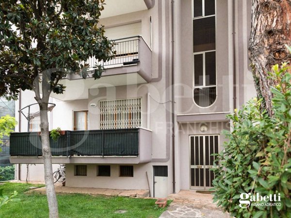 appartamento in vendita a Rimini in zona Lagomaggio