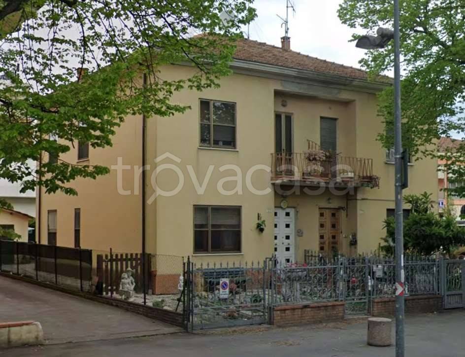 appartamento in vendita a Rimini in zona Marecchiese
