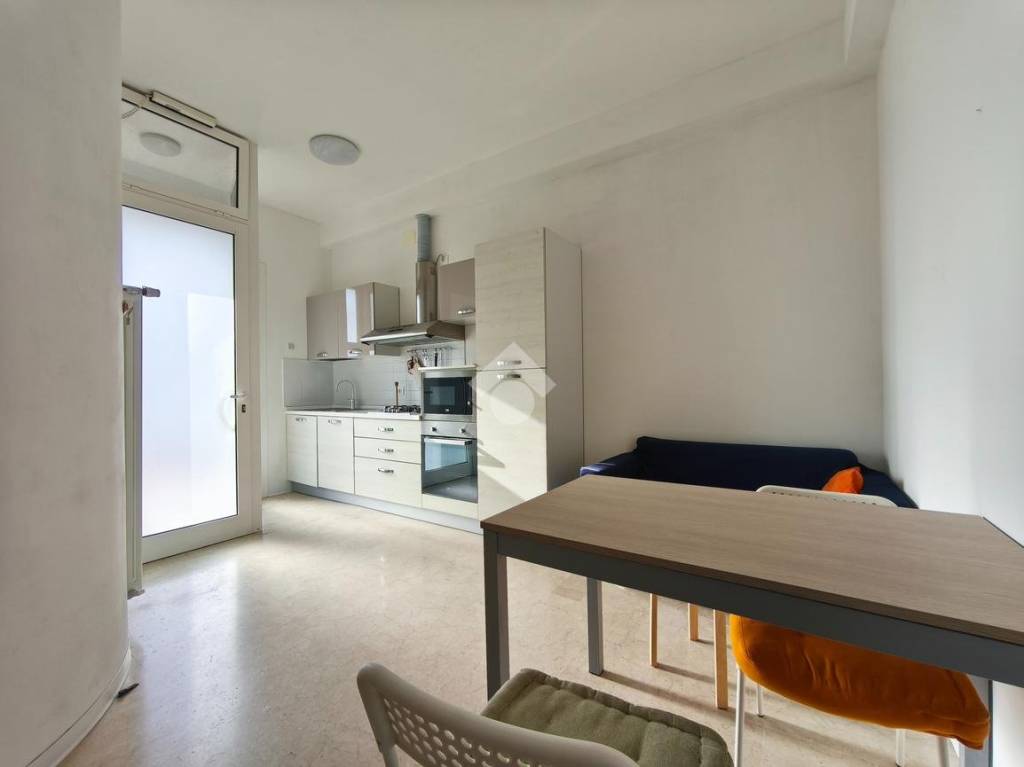 appartamento in vendita a Rimini in zona Marecchiese