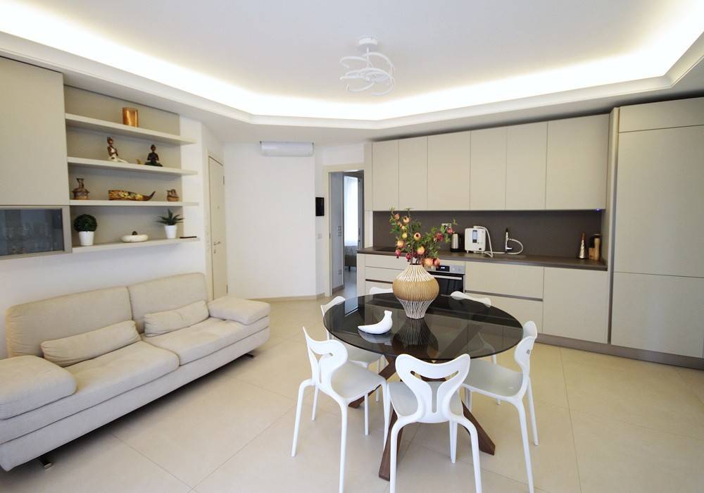 appartamento in vendita a Rimini in zona Miramare di Rimini