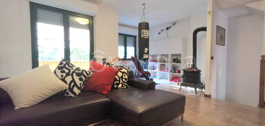casa indipendente in vendita a Rimini in zona Spadarolo