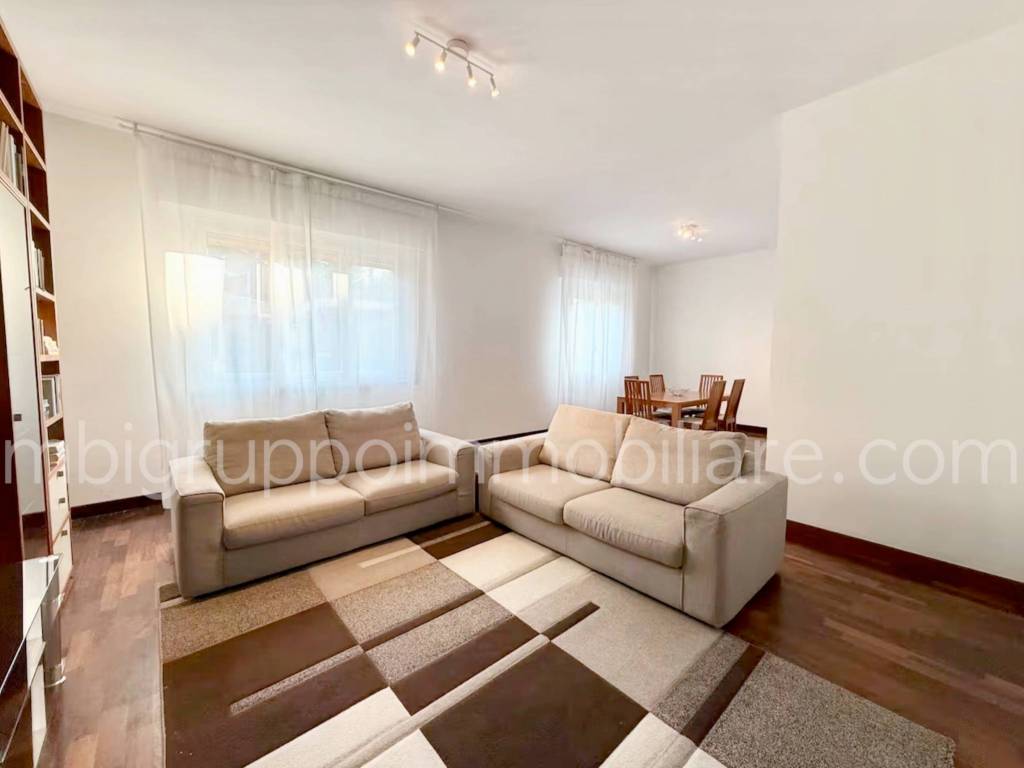 appartamento in vendita a Rimini in zona Marina Centro