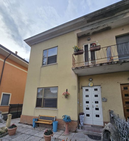 appartamento in vendita a Rimini in zona Marecchiese