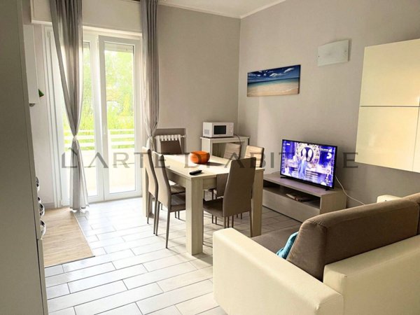 appartamento in vendita a Rimini in zona Marina Centro