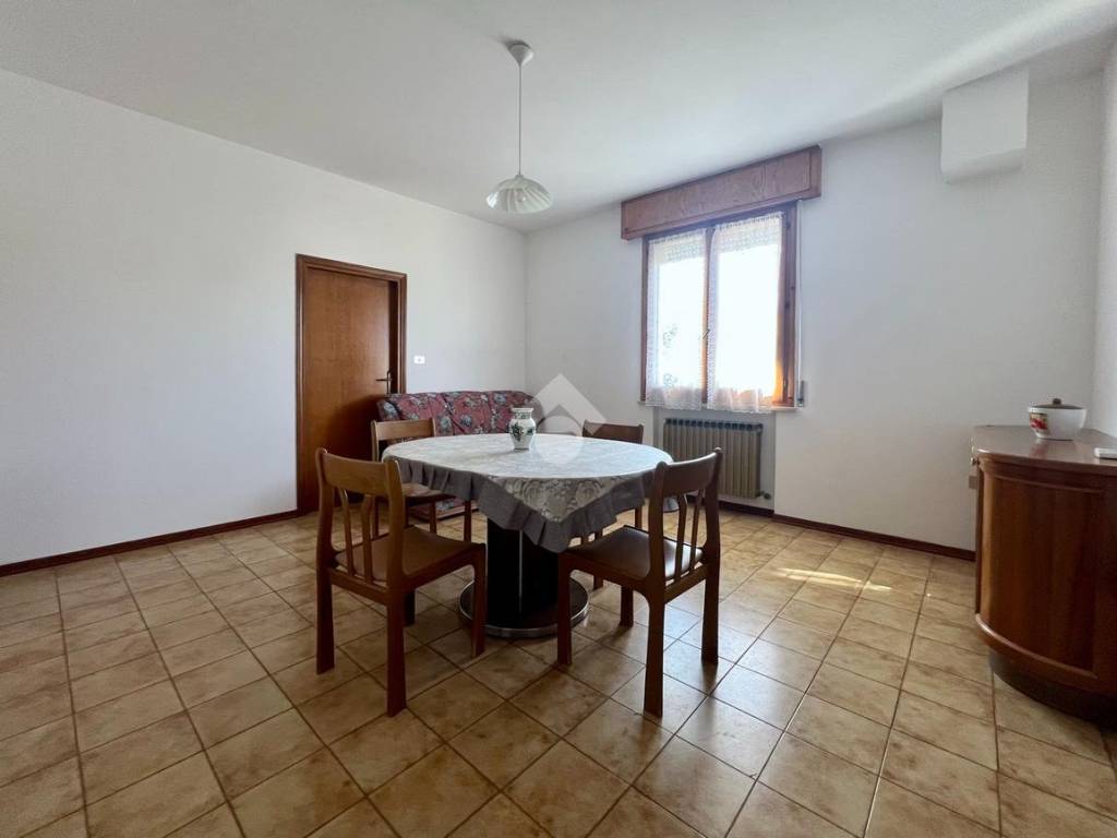 casa indipendente in vendita a Rimini in zona Grotta Rossa