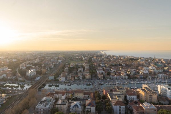 appartamento in vendita a Rimini in zona Marina Centro