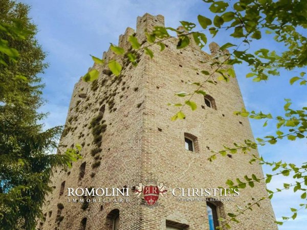 casa indipendente in vendita a Rimini