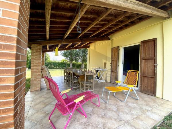 casa indipendente in vendita a Rimini in zona Vergiano