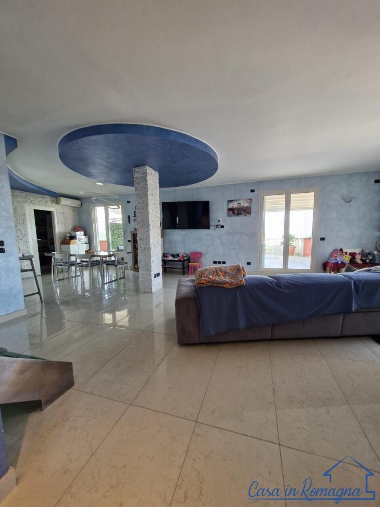 pentavano in vendita a Rimini