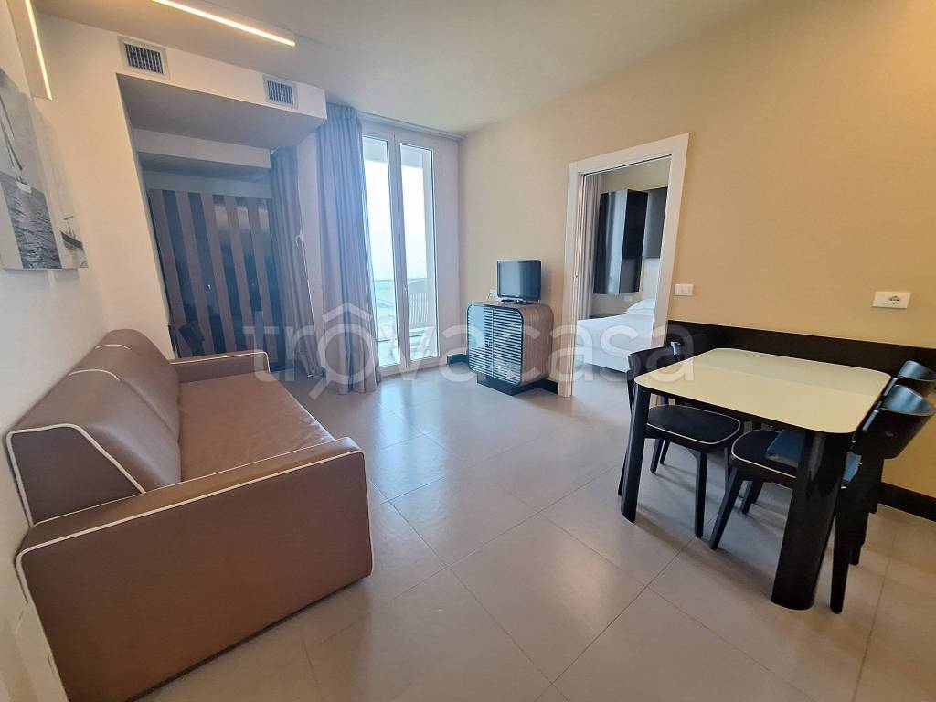 appartamento in vendita a Rimini in zona Viserbella