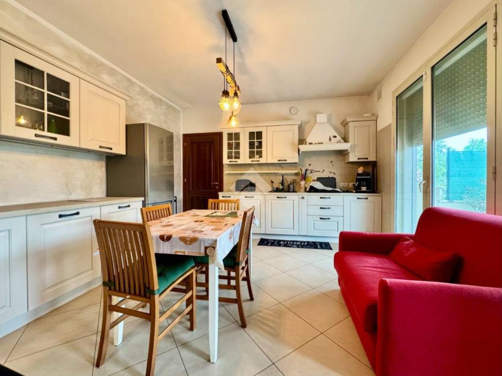 appartamento in vendita a Rimini in zona Santa Giustina