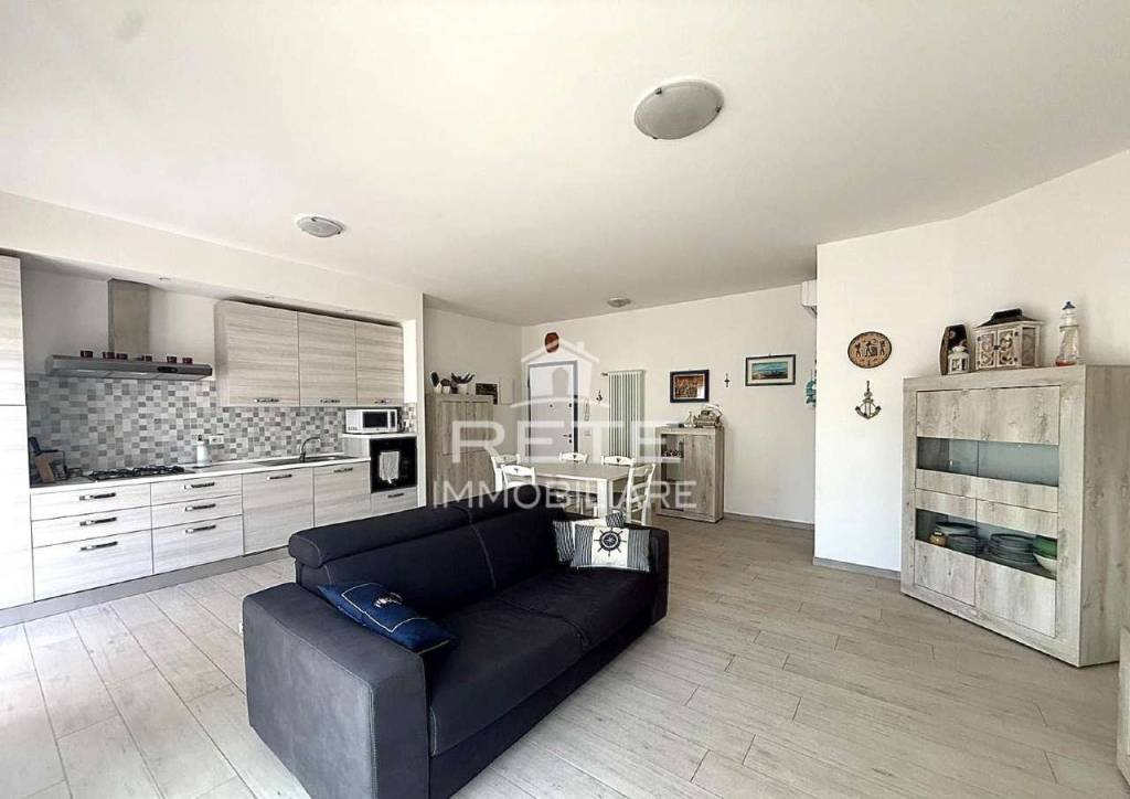 appartamento in vendita a Rimini in zona Viserbella