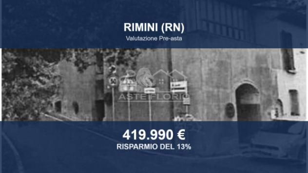 casa indipendente in vendita a Rimini in zona Miramare di Rimini