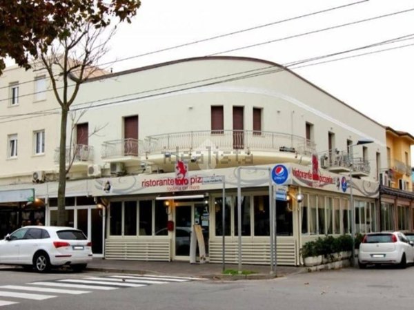 appartamento in vendita a Rimini in zona Miramare di Rimini