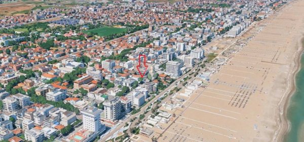 appartamento in vendita a Rimini in zona Miramare di Rimini