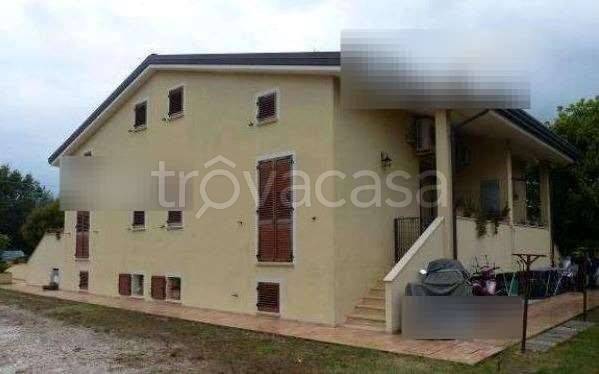 casa indipendente in vendita a Rimini in zona Gaiofana
