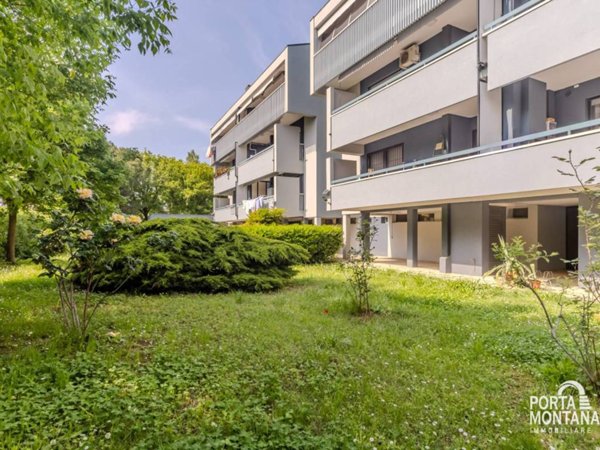 appartamento in vendita a Rimini in zona Miramare di Rimini