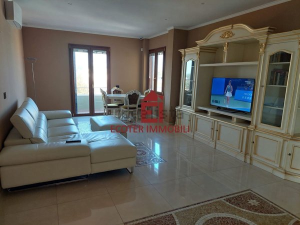 appartamento in vendita a Rimini in zona Miramare di Rimini