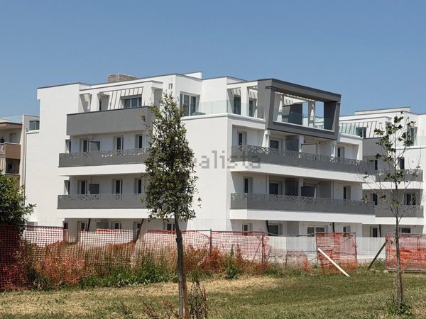 appartamento in vendita a Rimini in zona Marecchiese