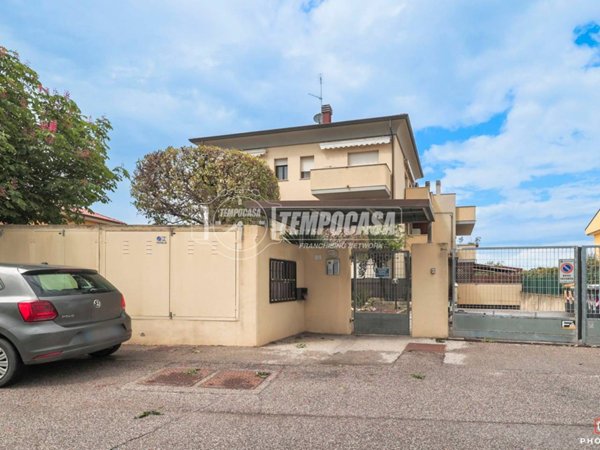 appartamento in vendita a Rimini in zona Viserba