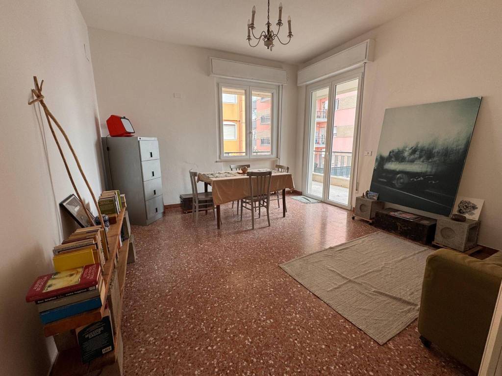 appartamento in vendita a Rimini in zona Lagomaggio