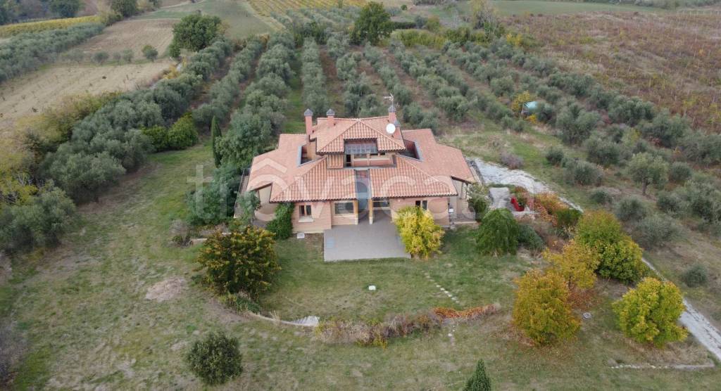 casa indipendente in vendita a Rimini in zona San Paolo