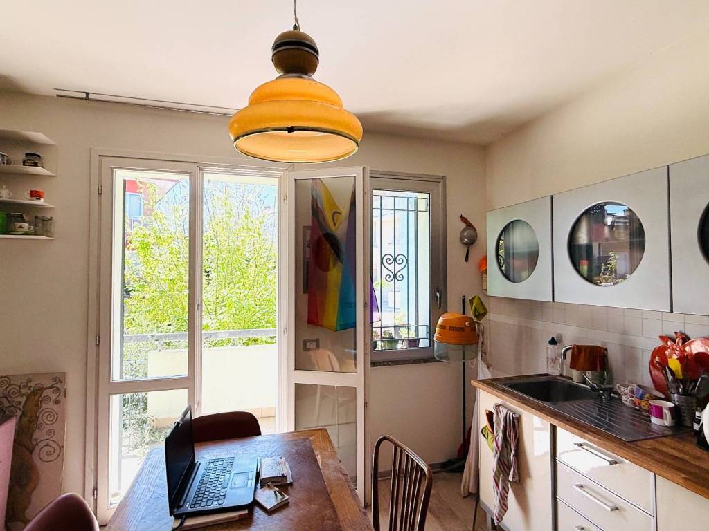 casa indipendente in vendita a Rimini in zona Viserba