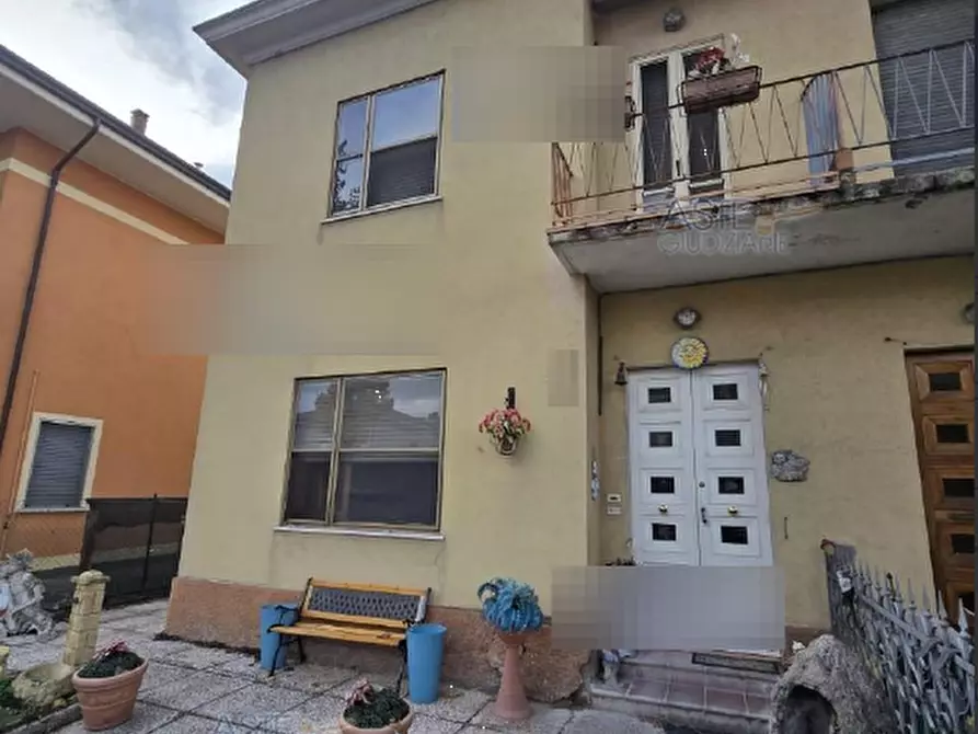 casa indipendente in vendita a Rimini in zona Marecchiese