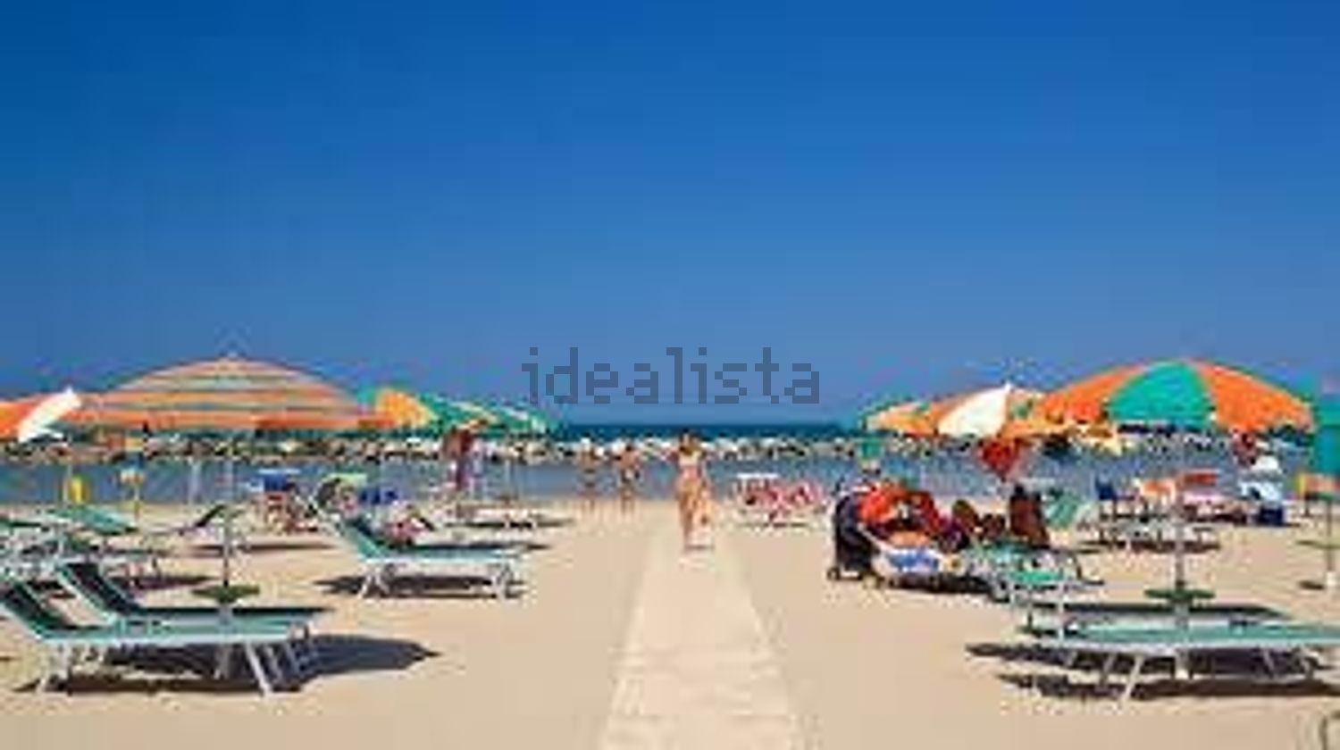 negozio in vendita a Rimini in zona Viserbella