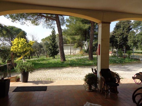 casa indipendente in vendita a Rimini in zona San Lorenzo in Correggiano