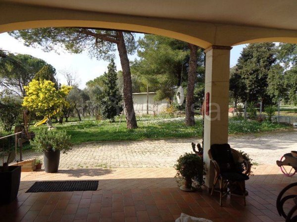 casa indipendente in vendita a Rimini in zona San Lorenzo in Correggiano
