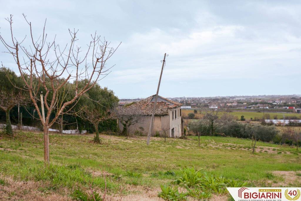 casa indipendente in vendita a Rimini in zona San Martino Monte L'Abate
