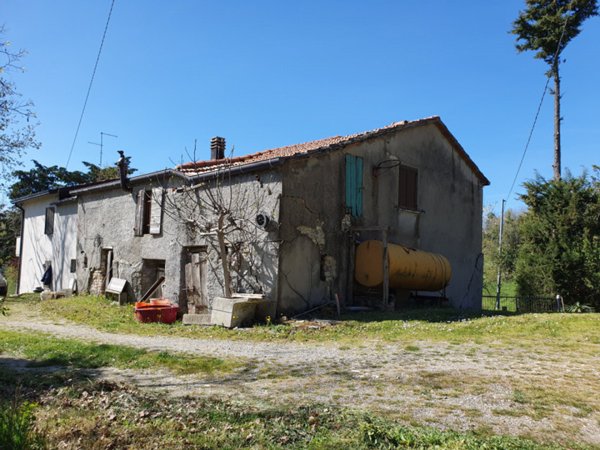 casale in vendita a Rimini in zona Borgo Mazzini