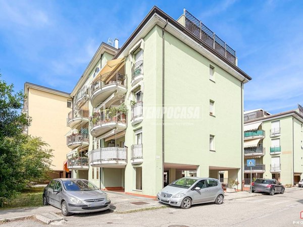 appartamento in vendita a Rimini in zona Miramare di Rimini