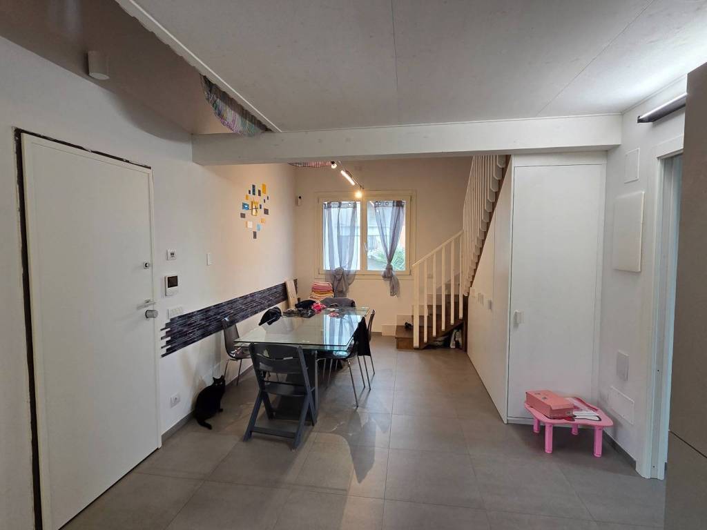 casa indipendente in vendita a Rimini in zona Vergiano