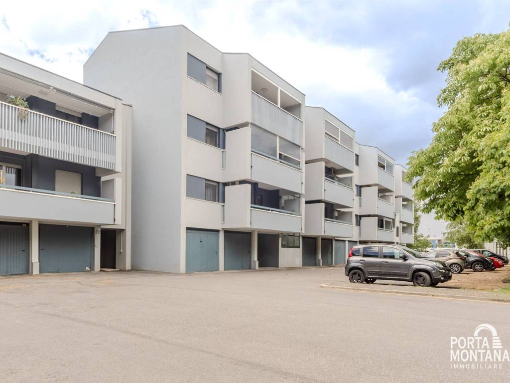 appartamento in vendita a Rimini in zona Miramare di Rimini