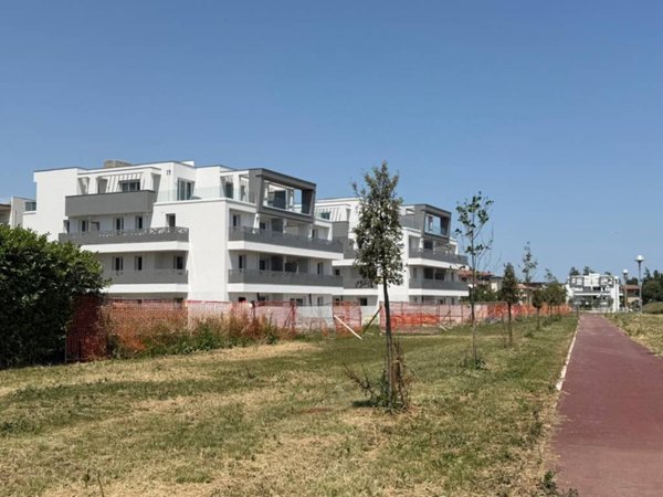 appartamento in vendita a Rimini in zona Marecchiese