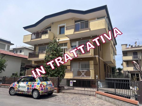 appartamento in vendita a Rimini in zona Miramare di Rimini