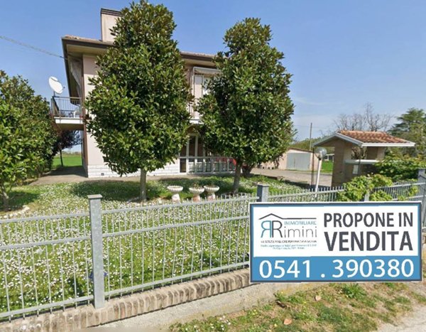 casa indipendente in vendita a Rimini in zona Vergiano