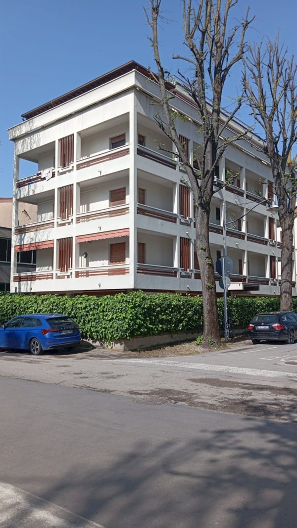 appartamento in vendita a Rimini in zona Marina Centro