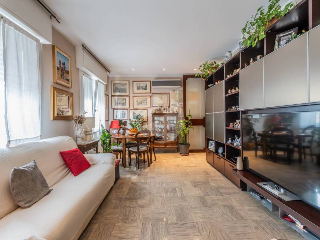 appartamento in vendita a Rimini in zona Borgo Mazzini