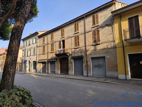 negozio in vendita a Rimini in zona Fiera Vecchia