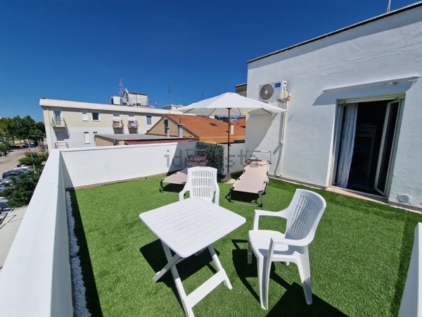 appartamento in vendita a Rimini in zona Rivazzurra