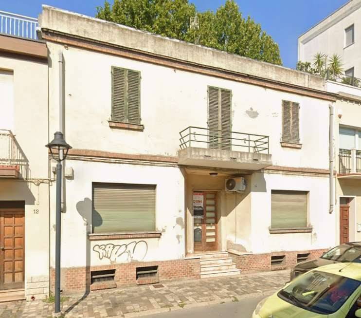 casa indipendente in vendita a Rimini in zona Centro Storico